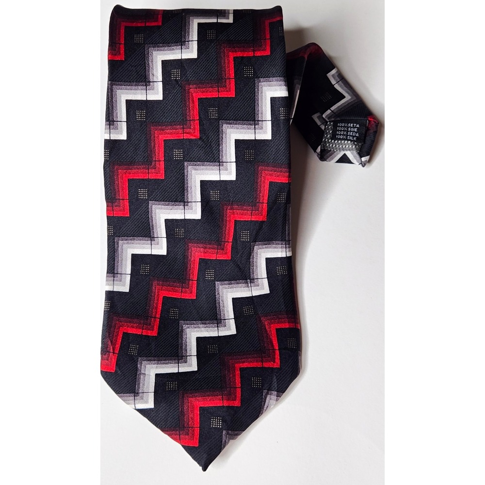 Croft & Barrow 100% Silk Men's Tie Black Red Gray White Geometric Pattern - 65"